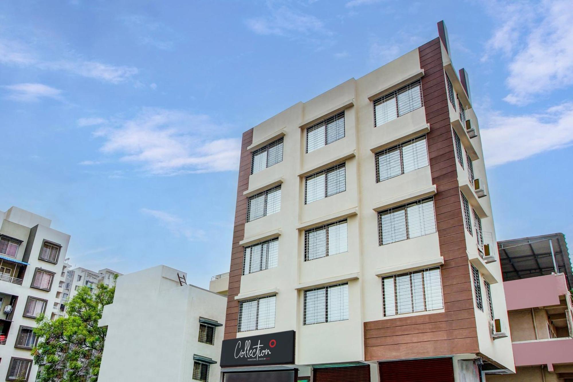 Collection O Crystal Hotel Pimpri-Chinchwad Exterior photo